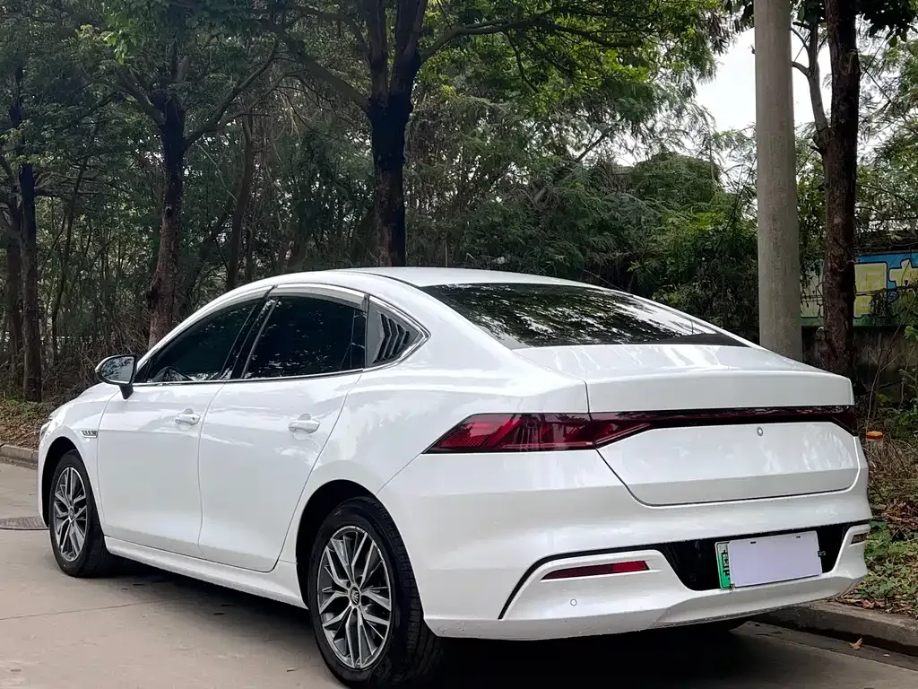 BYD Qin PLUS 2023 из CN, фото 10