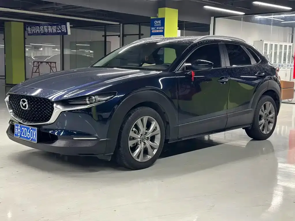 Mazda CX-30 — фото 1