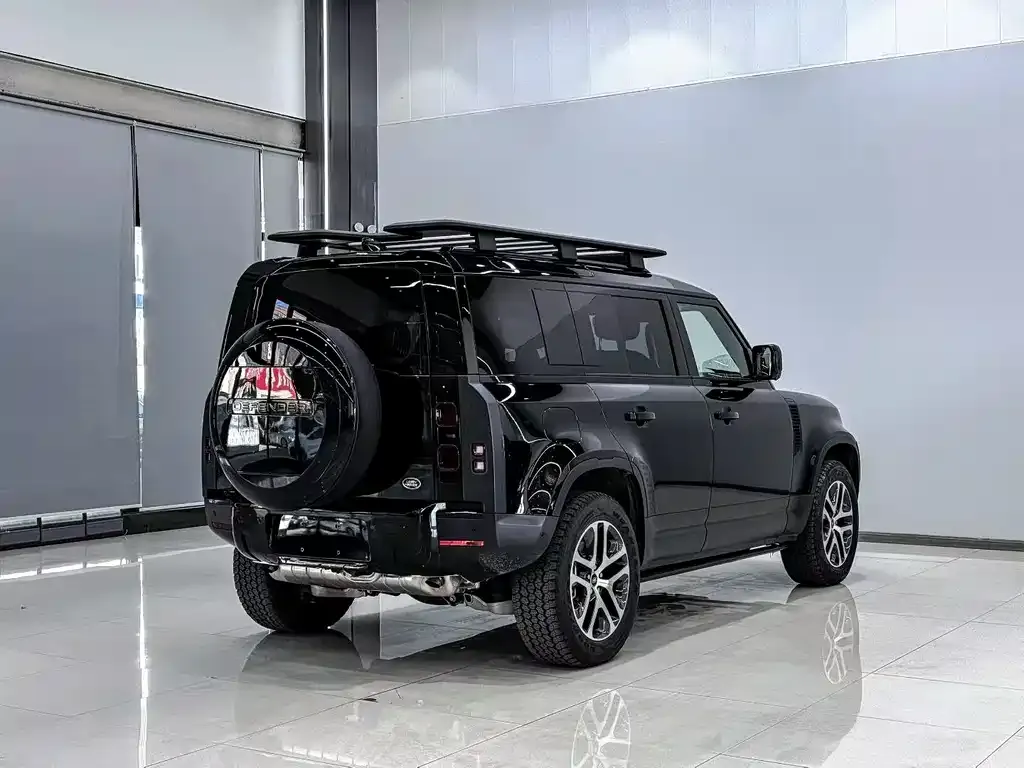 Land Rover Defender — фото 3