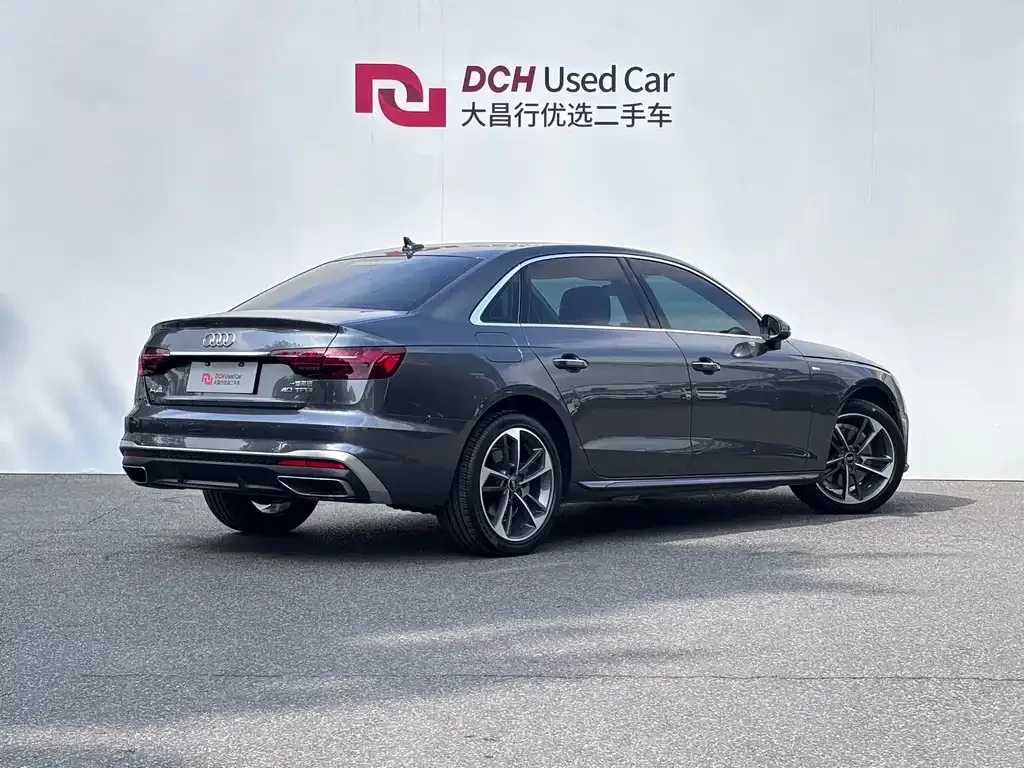 Audi A4L 2021 из CN, фото 9
