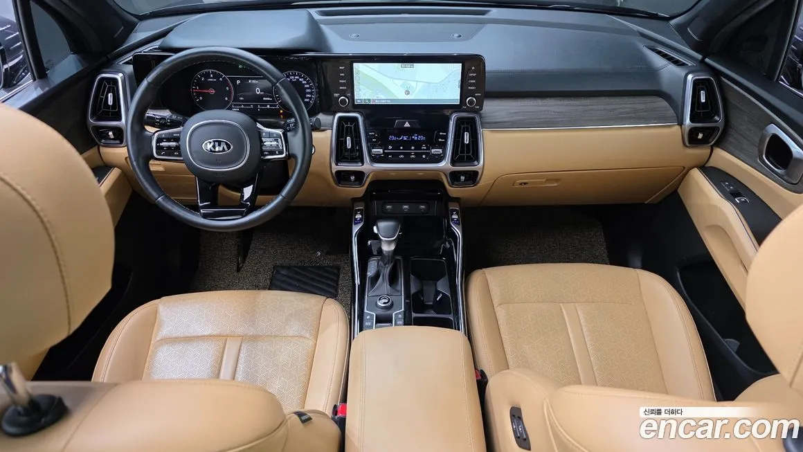 Kia Sorento — фото 5