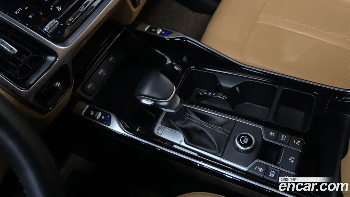 Kia Sorento — фото 8