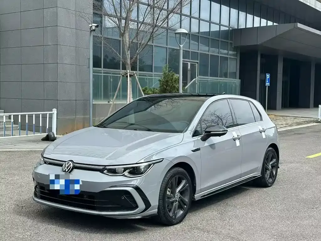 Volkswagen Golf 2021 из CN, фото 1