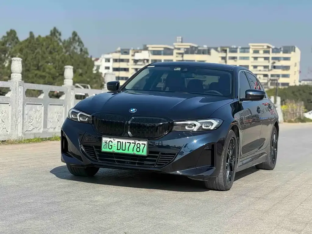 BMW i3 2023 из CN, фото 1