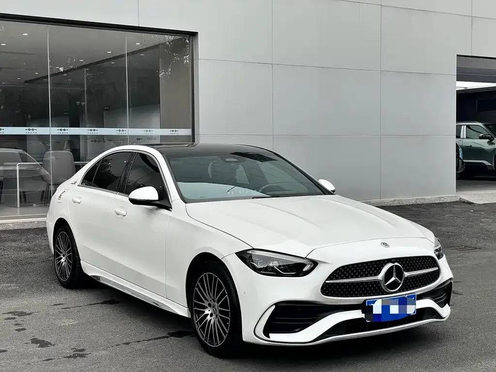Mercedes-Benz C-Class — фото 8