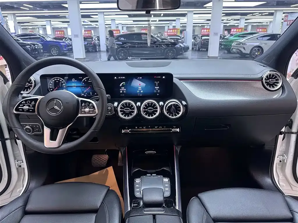 Mercedes-Benz GLA — фото 7