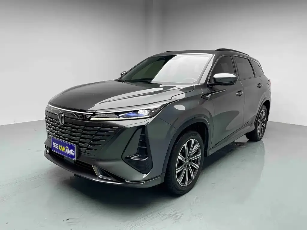 Changan CS75PLUS — фото 1