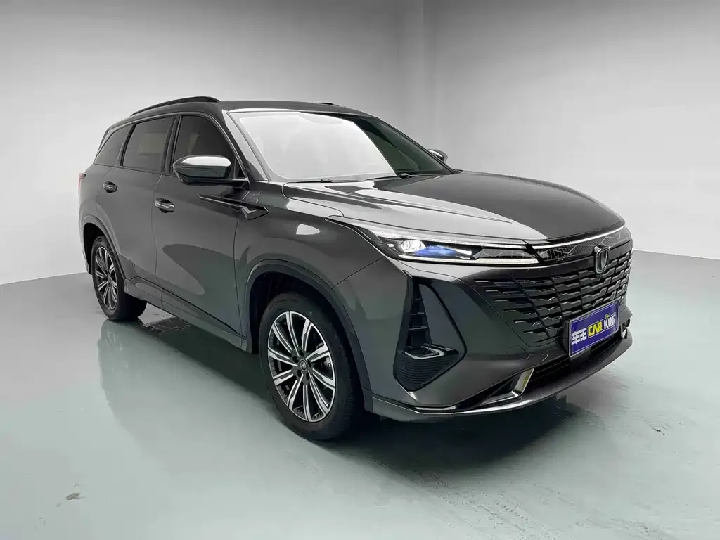 Changan CS75PLUS — фото 2