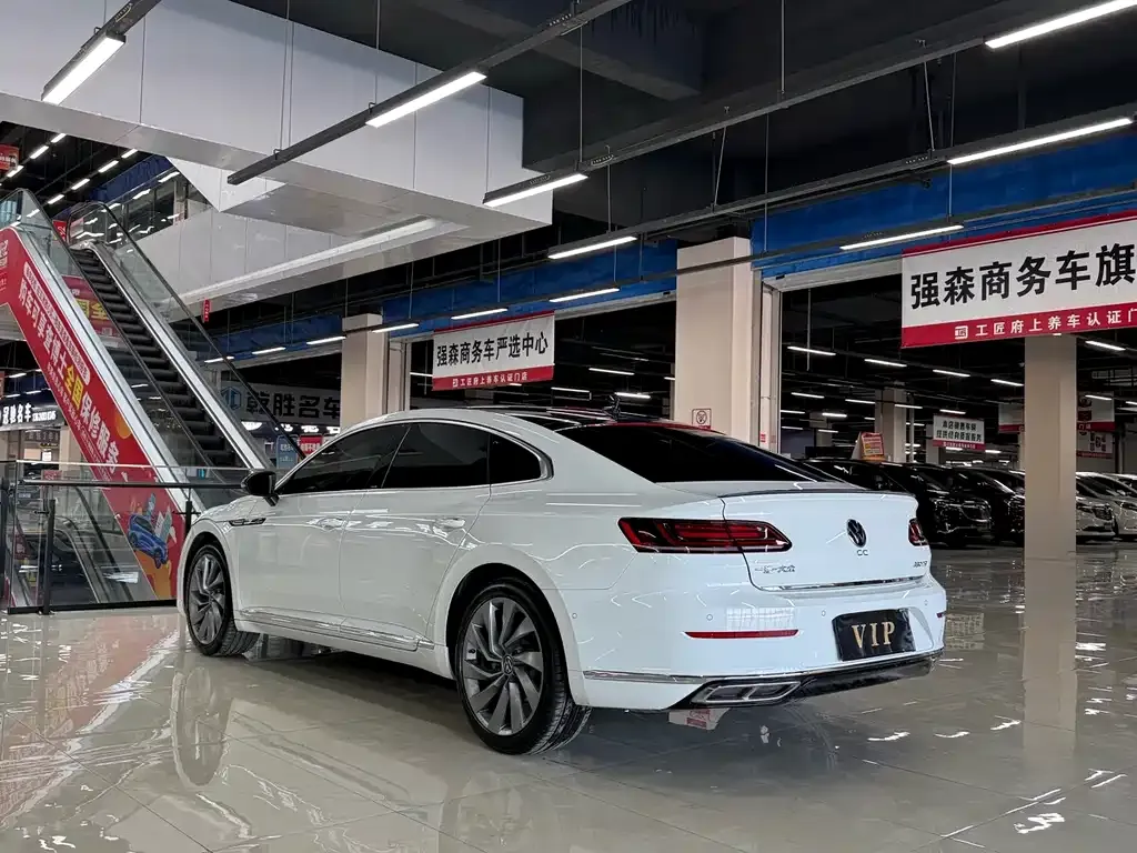 Volkswagen CC 2022 из CN, фото 9