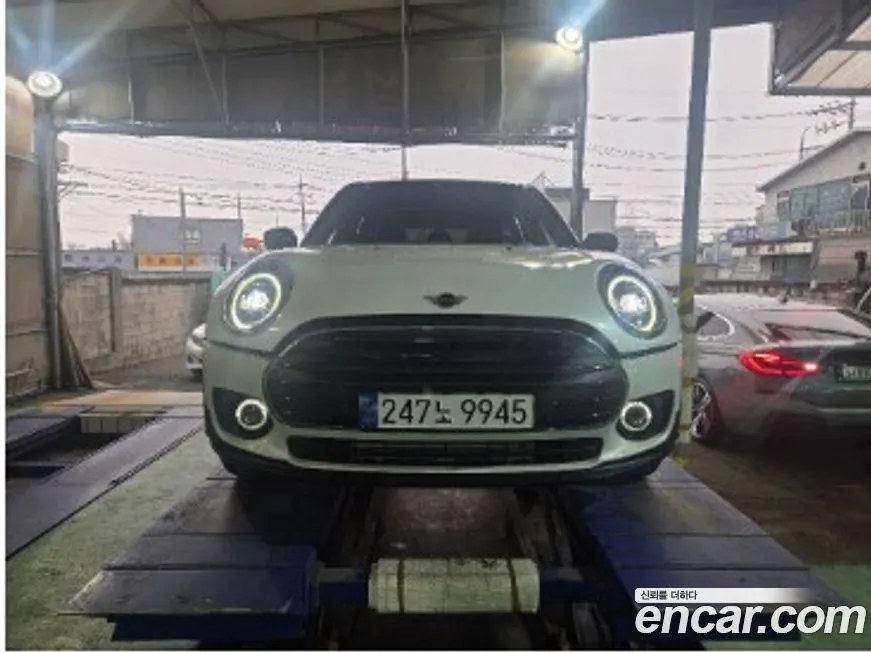 Mini Clubman — фото 1