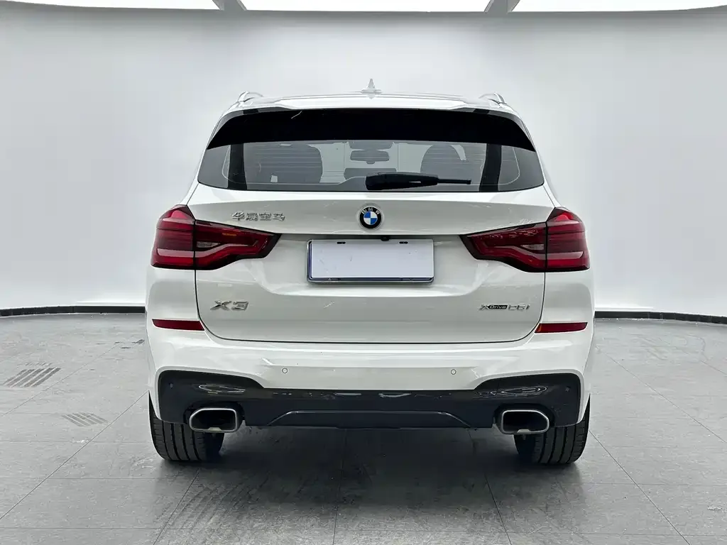 BMW X3 2021 из CN, фото 2