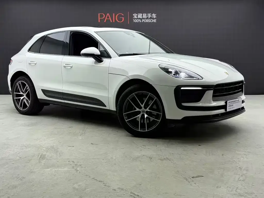 Porsche Macan — фото 1
