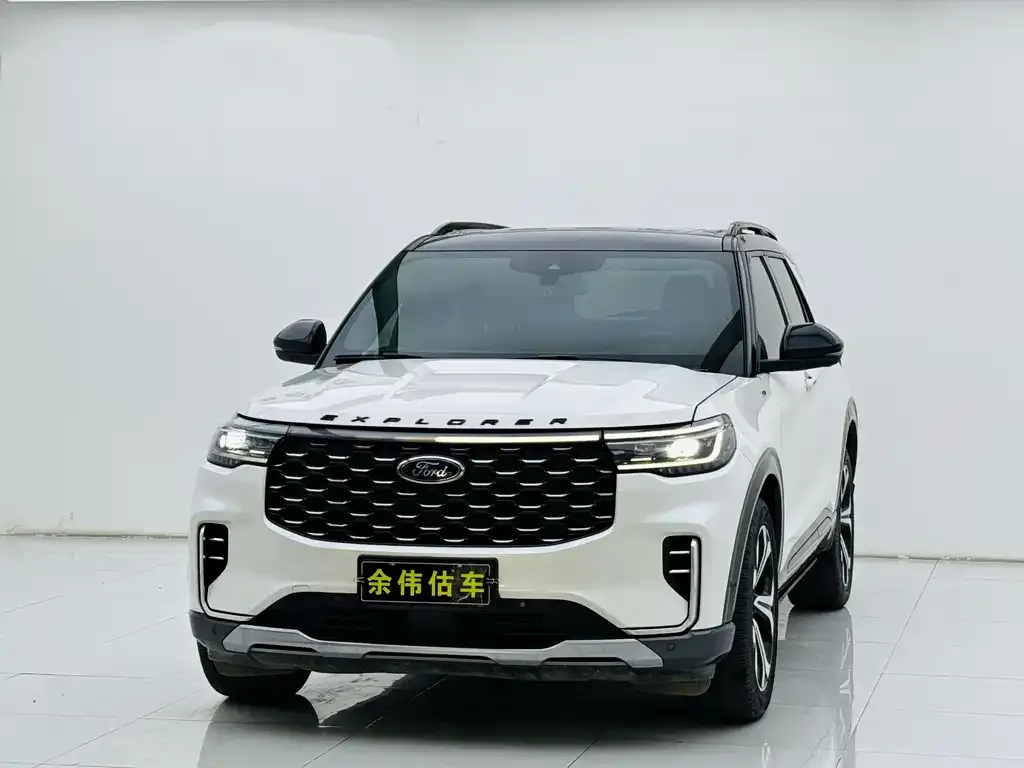 Ford Explorer 2023 из CN, фото 8