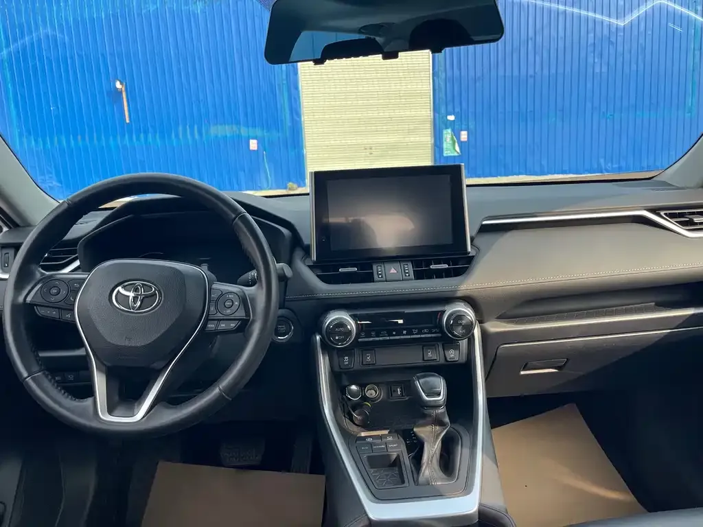 Toyota RAV4 2022 из CN, фото 2