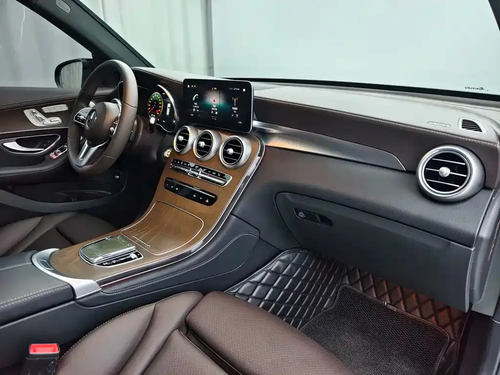 Mercedes-Benz GLC 2021 из CN, фото 7