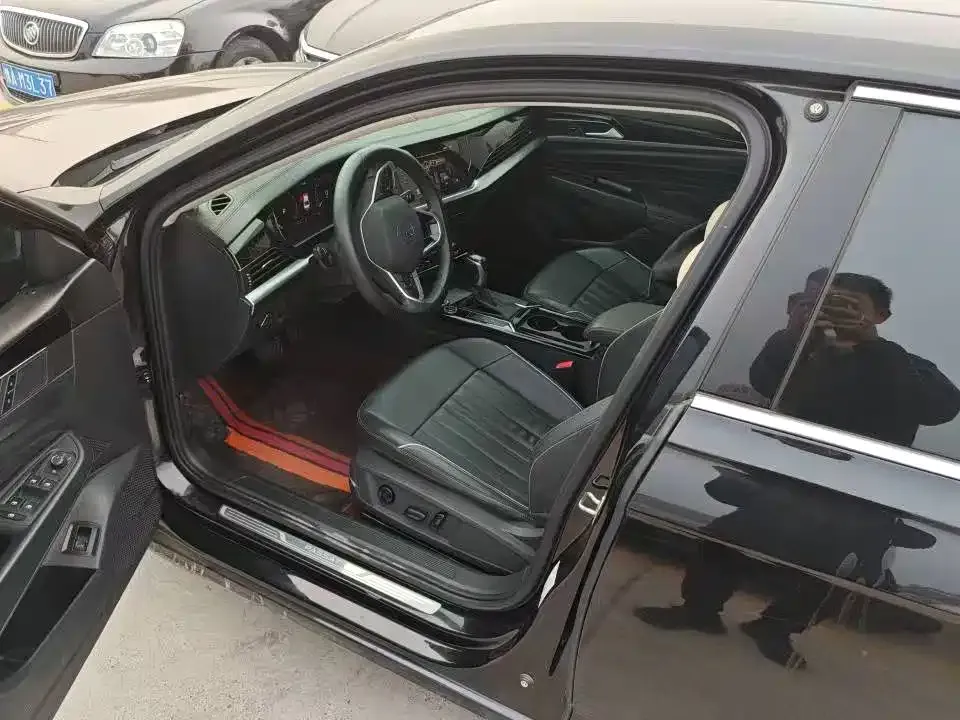 Volkswagen Passat — фото 2