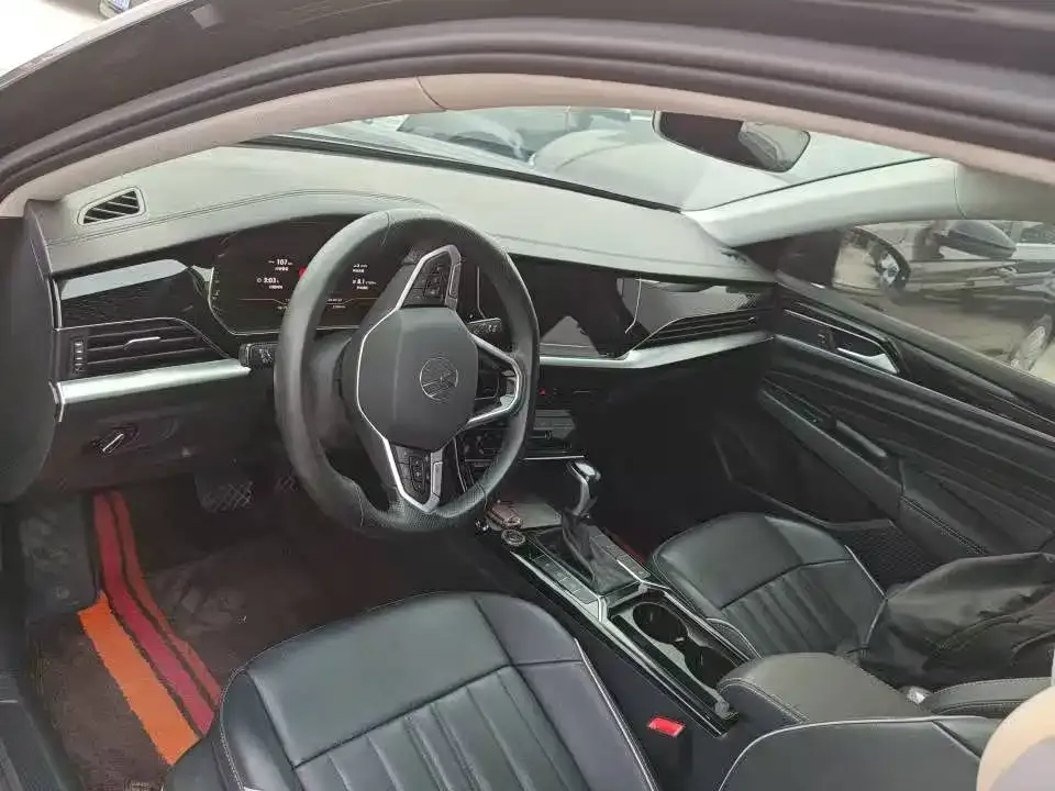 Volkswagen Passat — фото 3