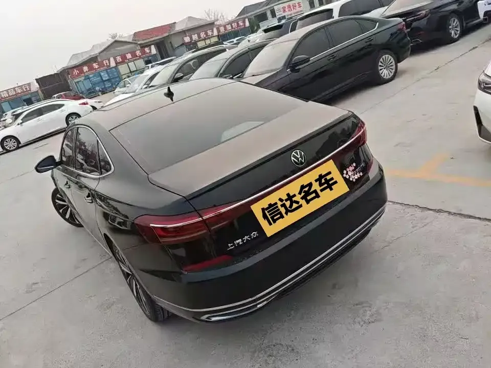 Volkswagen Passat — фото 5