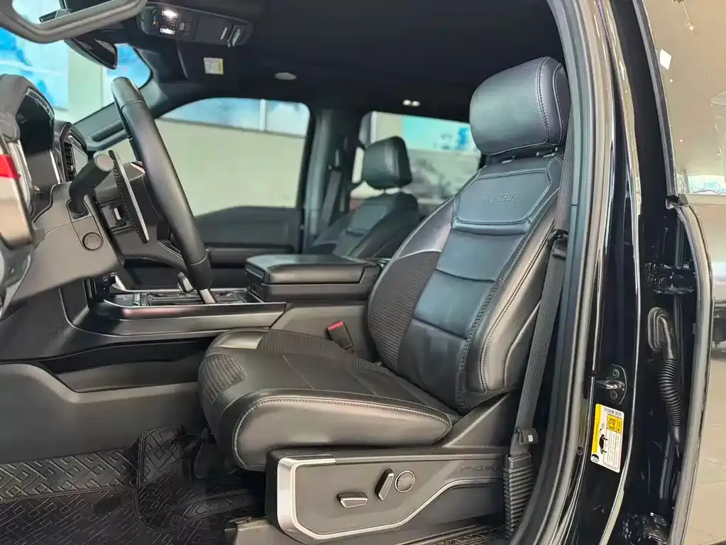 Ford F-150 Raptor 2024 из CN, фото 2