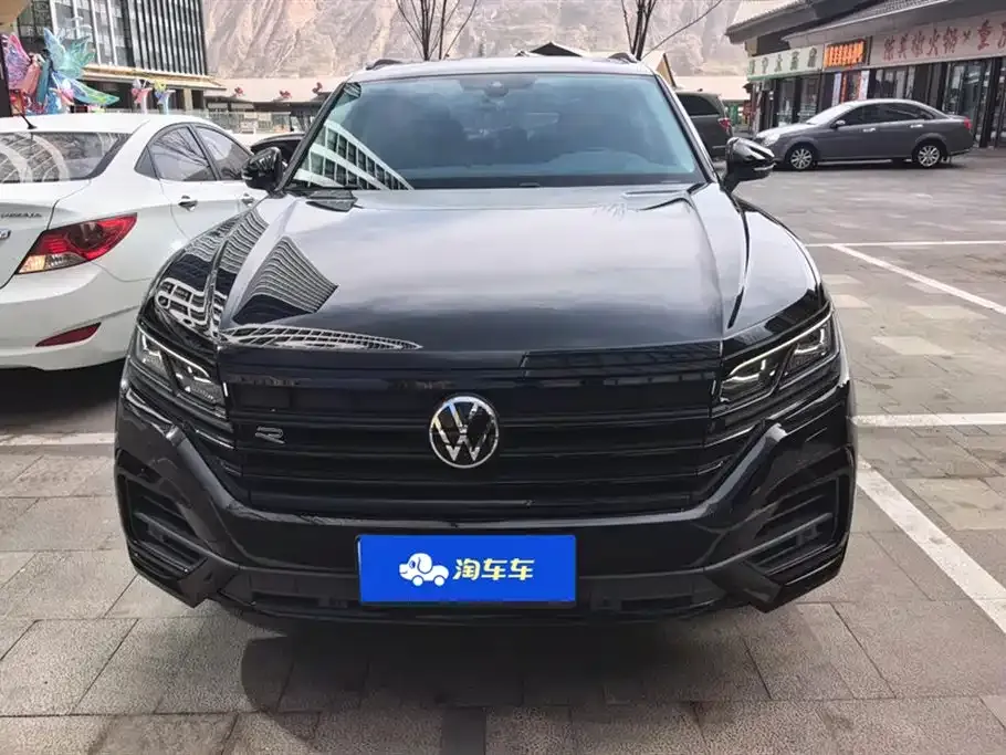 Volkswagen Touareg 2023 из CN, фото 5