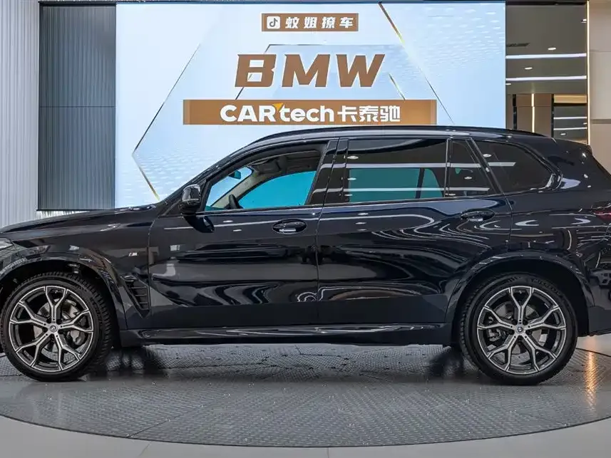 BMW X5 2024 из CN, фото 6