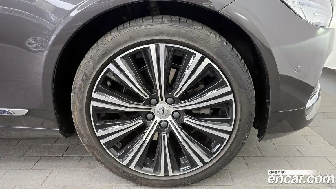 Volvo S90 — фото 2