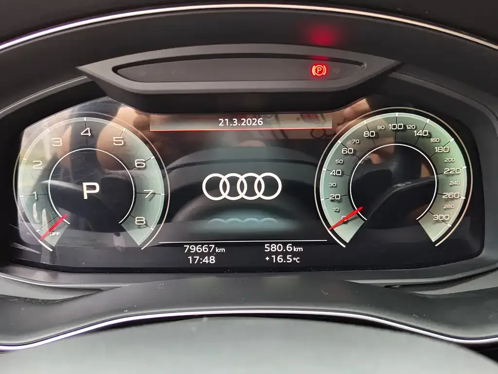 Audi Q8 2021 из CN, фото 9