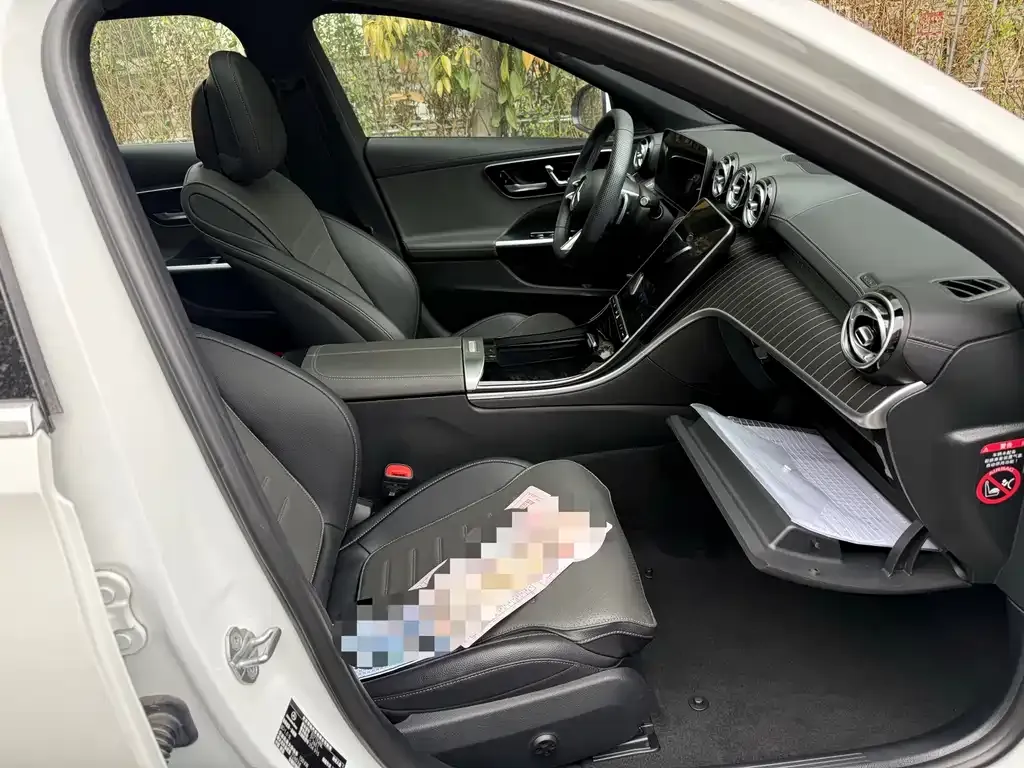 Mercedes-Benz C-Class 2023 из CN, фото 2