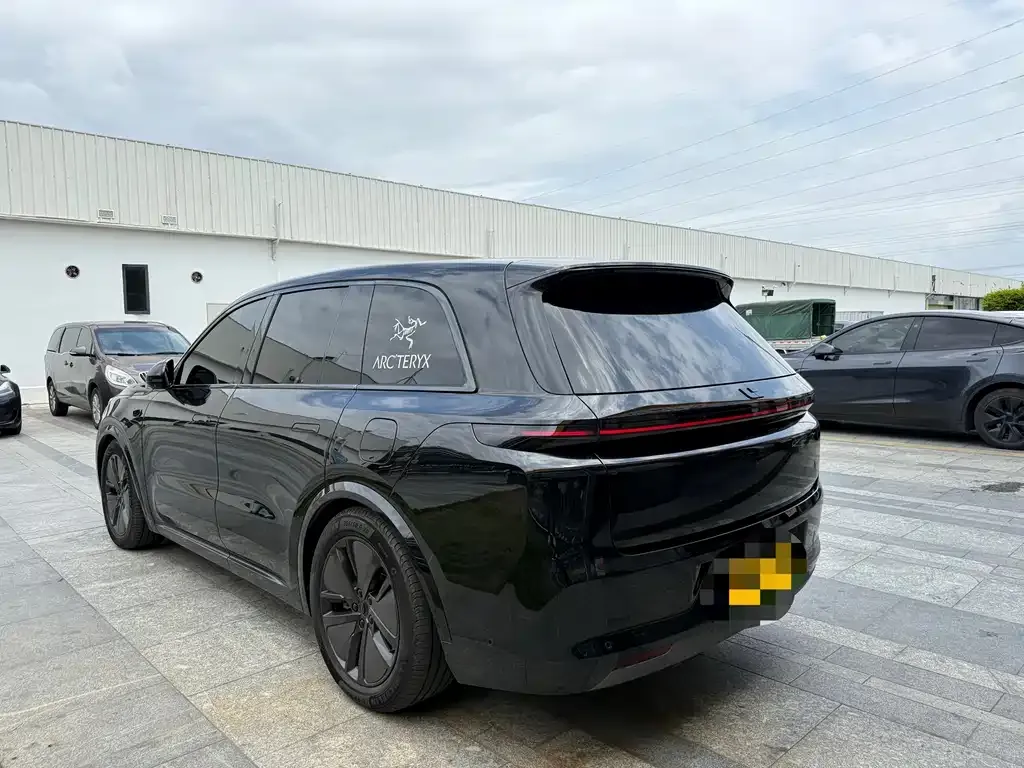 Li Auto L8 2025 из CN, фото 2