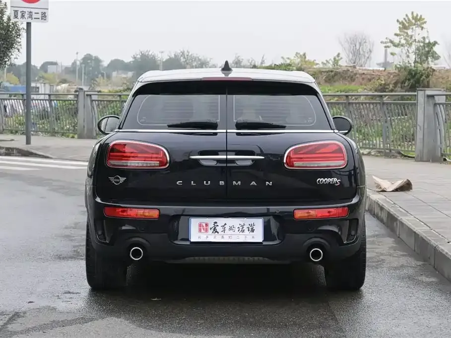 MINI Clubman — фото 3