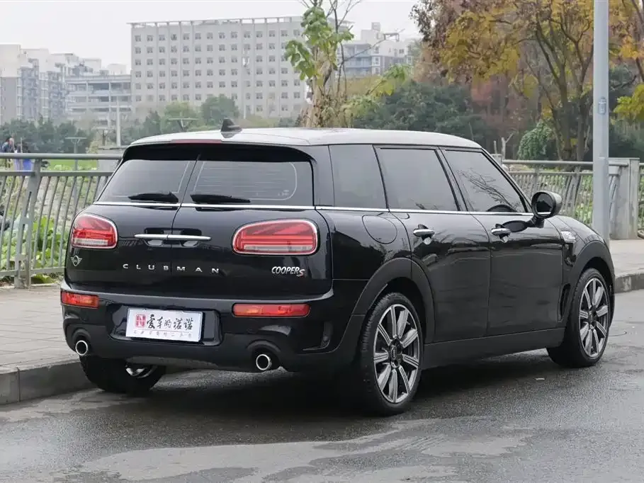 MINI Clubman — фото 5