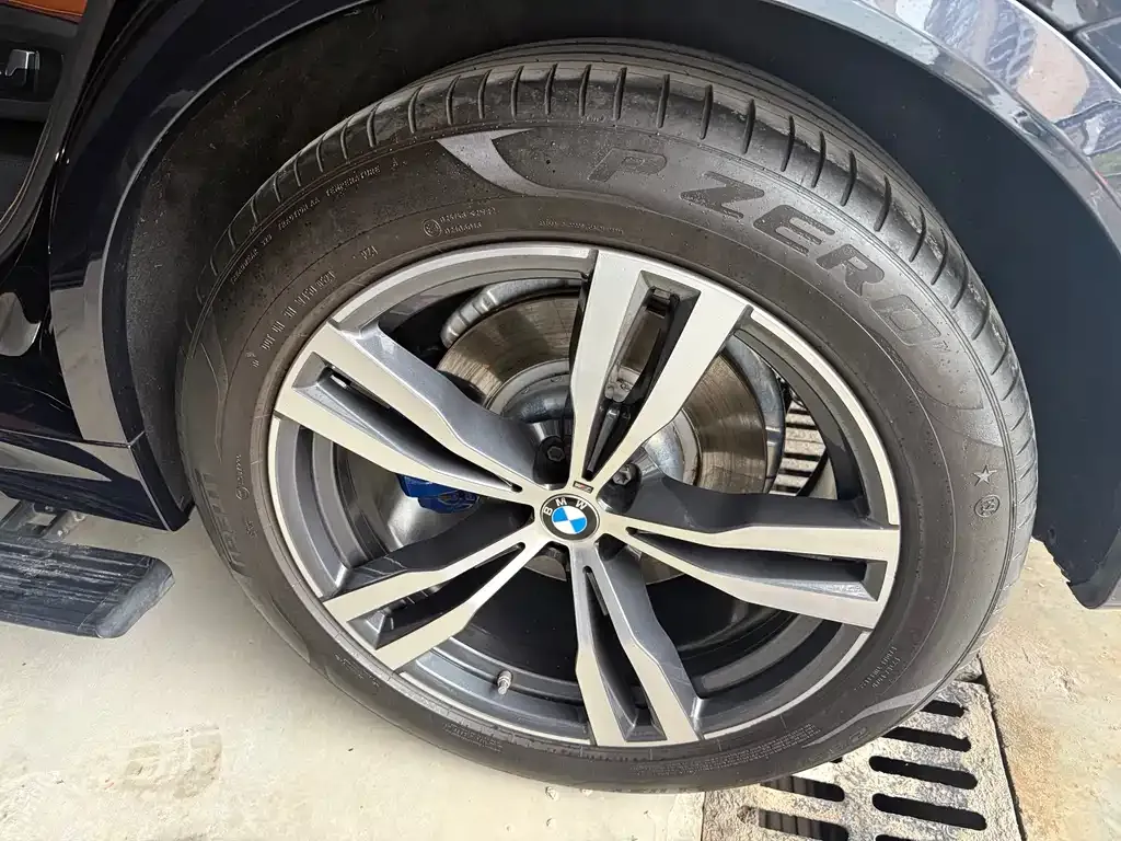 BMW X7 2024 из CN, фото 8