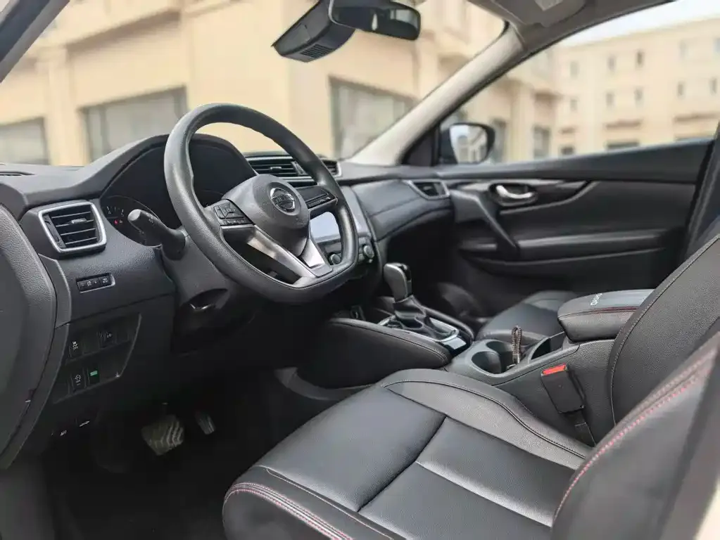 Nissan Qashqai — фото 3