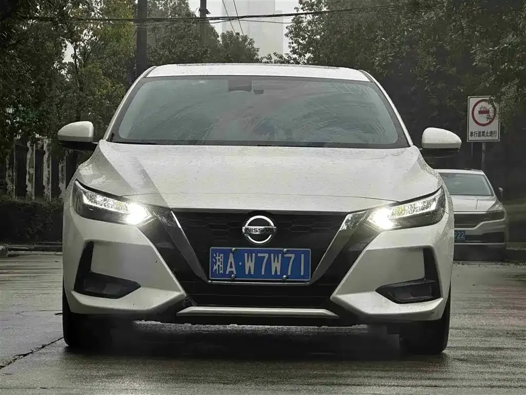 Nissan Sylphy 2021 из CN, фото 2