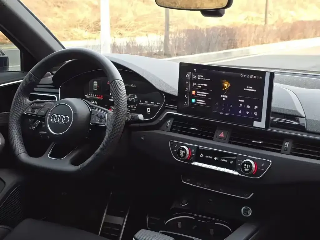 Audi A4L 2024 из CN, фото 7