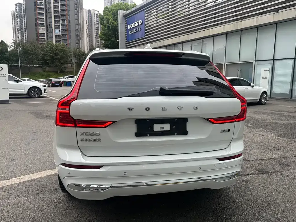 Volvo XC60 2024 из CN, фото 10