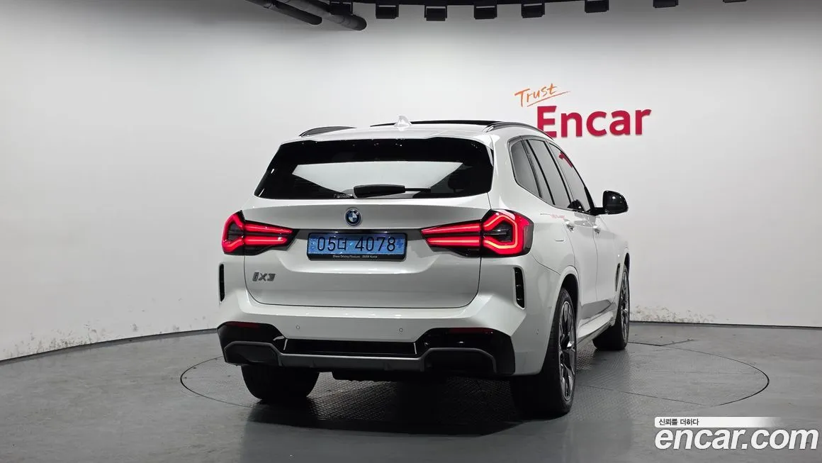 BMW iX3 2023 из KR, фото 5