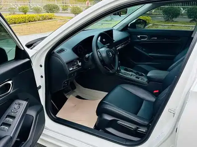 Honda Civic 2024 из CN, фото 3