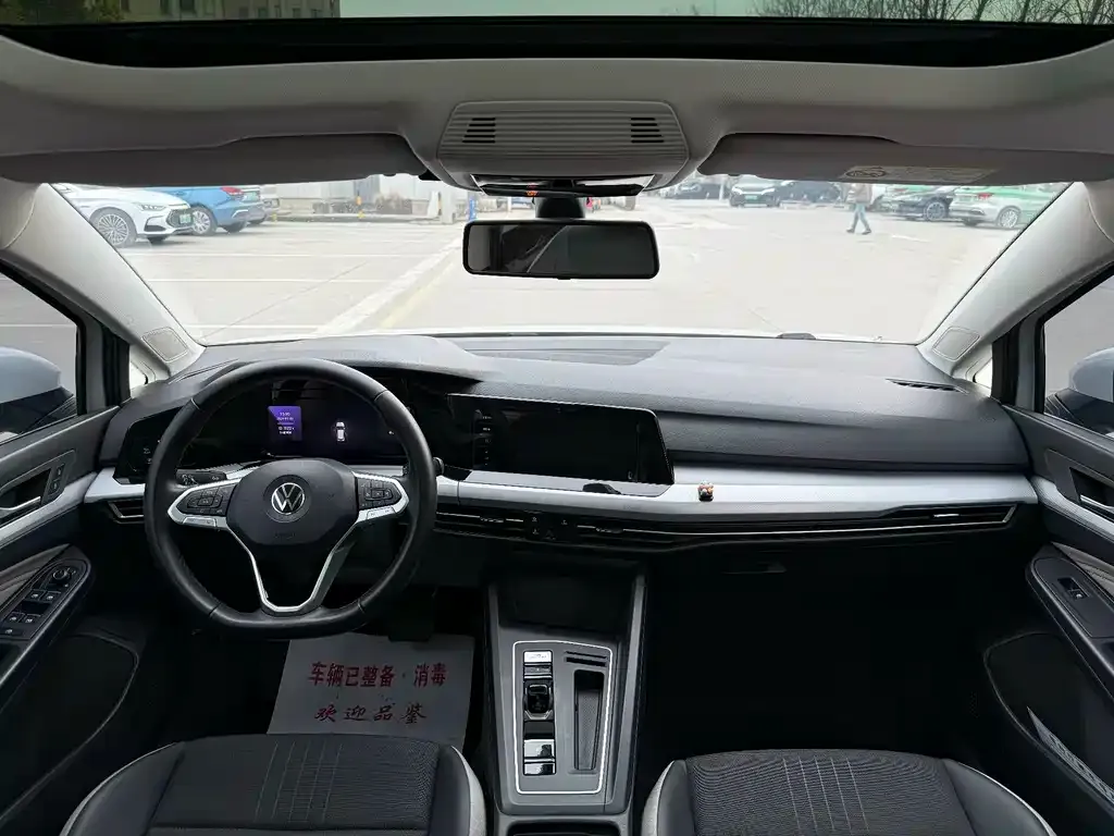 Volkswagen Golf 2021 из CN, фото 3