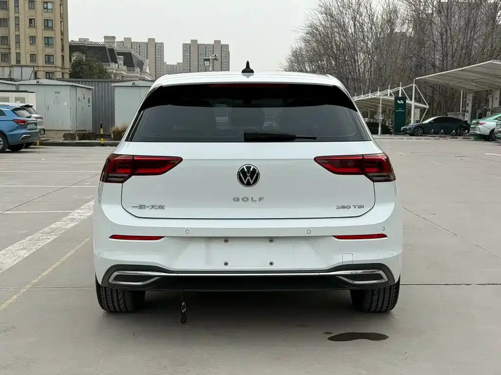 Volkswagen Golf 2021 из CN, фото 6