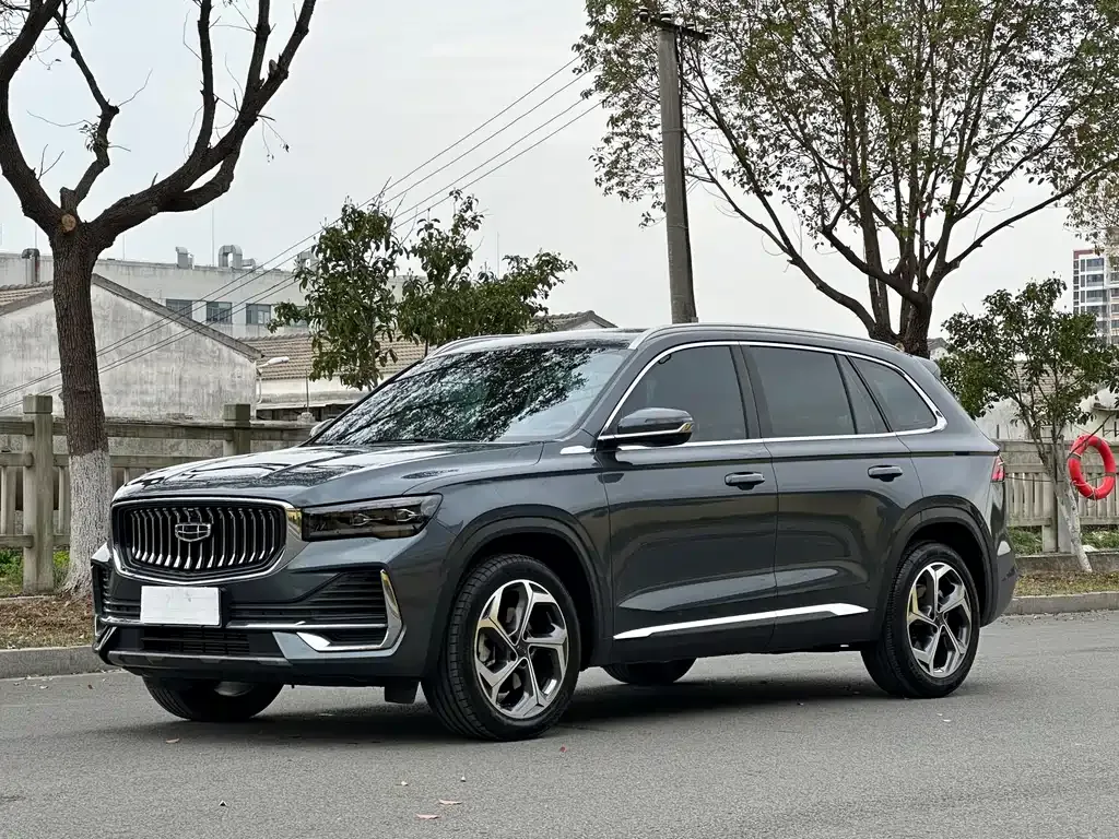Geely Xingyue L — фото 1