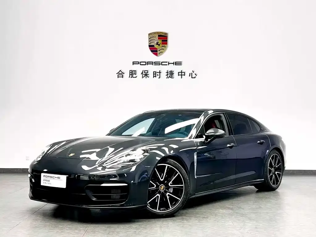 Porsche Panamera — фото 1