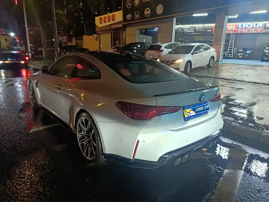 BMW M4 2024 из CN, фото 3