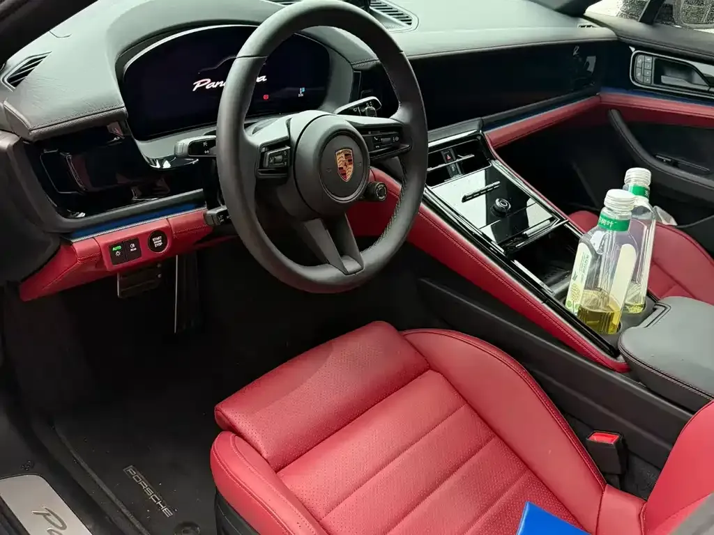 Porsche Panamera 2025 из CN, фото 7