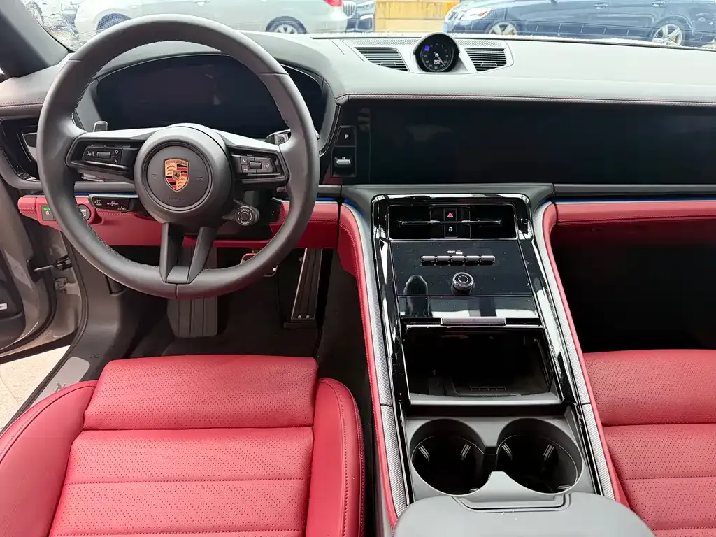 Porsche Panamera 2025 из CN, фото 2