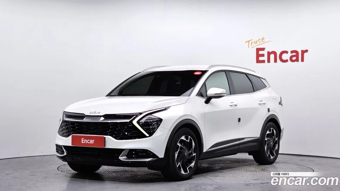 Kia Sportage — фото 1