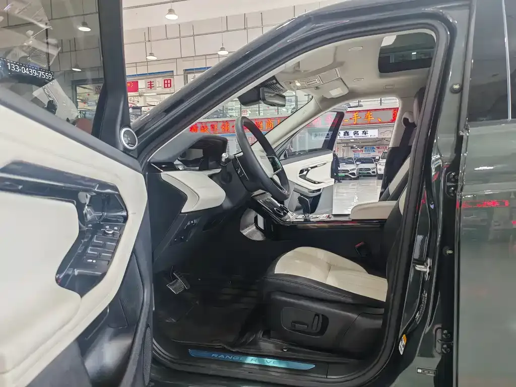 Land Rover Evoque 2022 из CN, фото 9