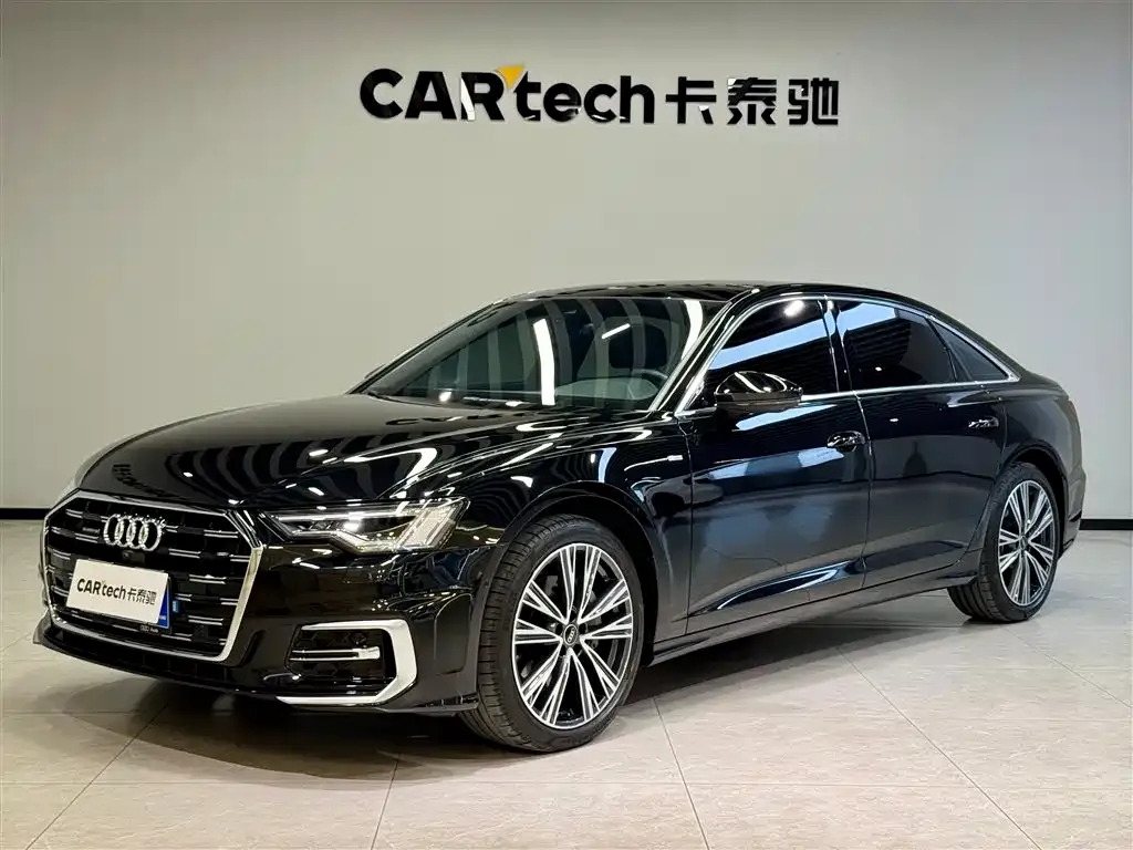 Audi A6L — фото 1