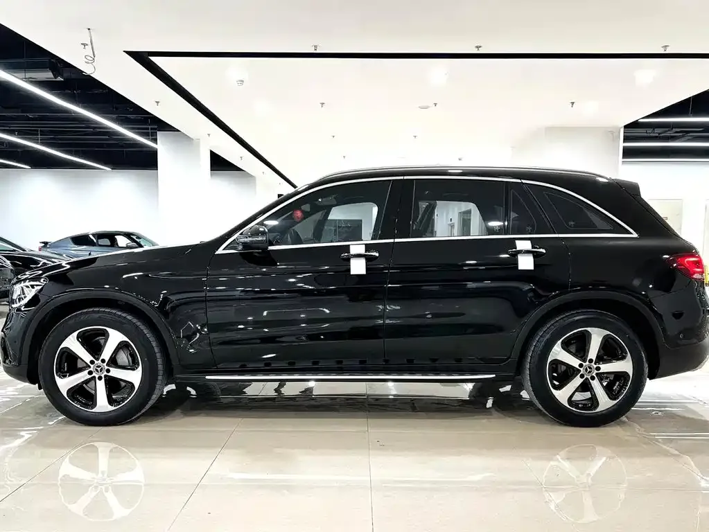 Mercedes-Benz GLC 2022 из CN, фото 2