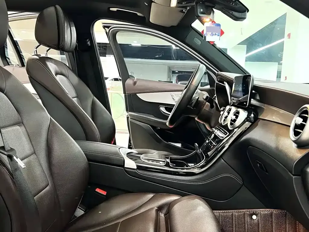 Mercedes-Benz GLC 2022 из CN, фото 5